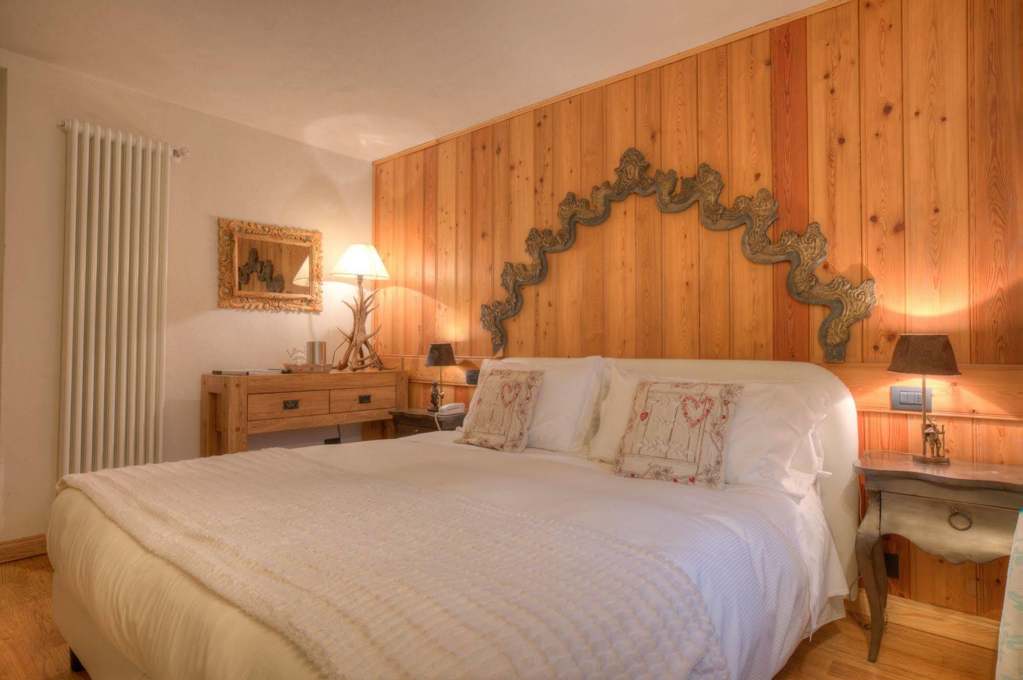 Locanda La Brenva Courmayeur Exterior photo